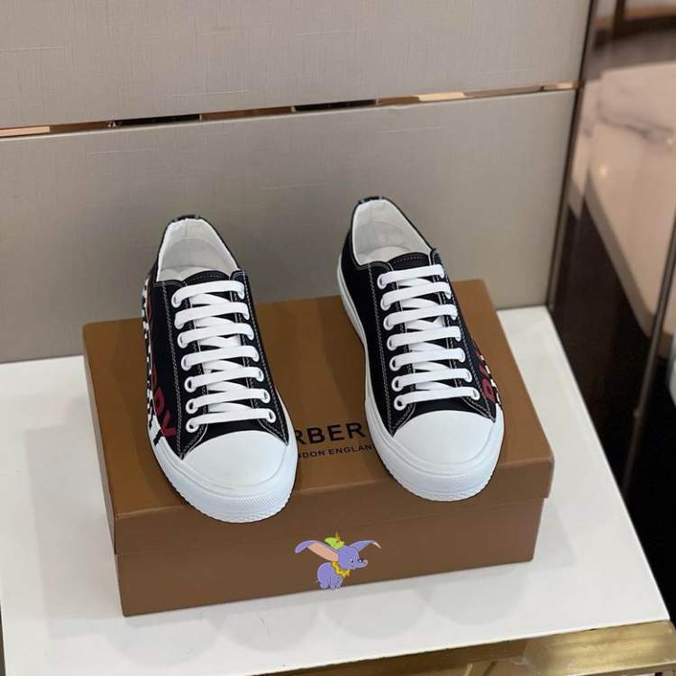 Picture of Burberry Shoes _SKUBurberrysz38-45TF02202056